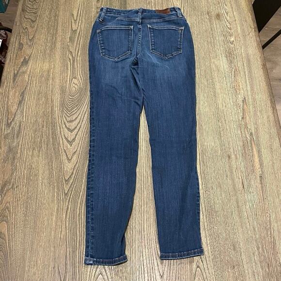 Madewell Curvy High-Rise Skinny Jeans Whiskering Denim Dark Wash Blue Size 26 - Picture 13 of 13